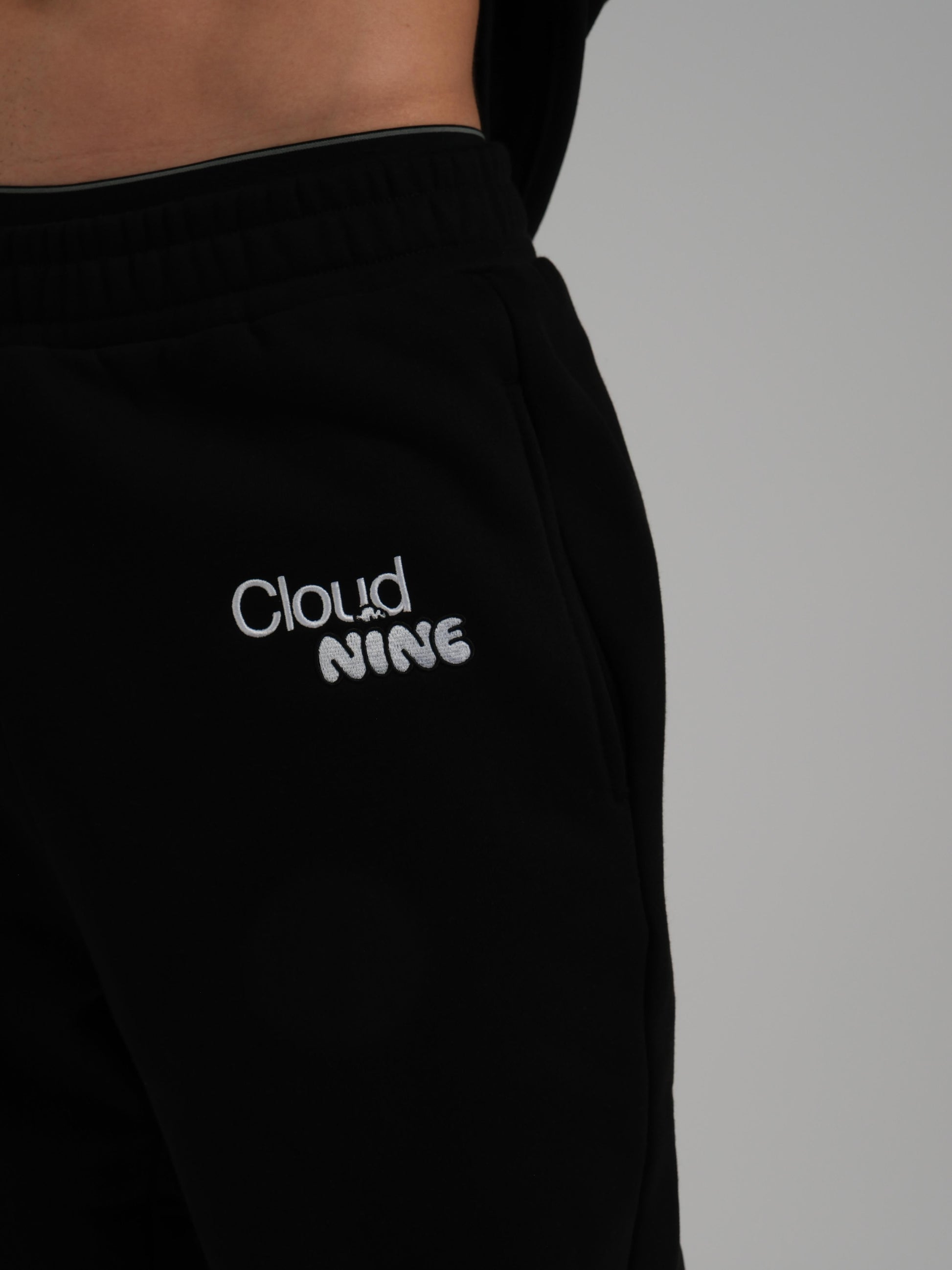 black comfort sweatpants for anxiety