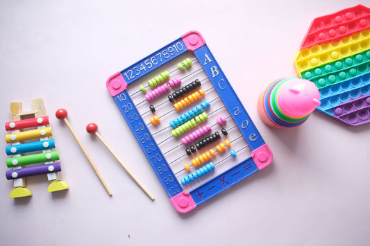 What's In A Sensory Tote Bag? Building A Portable Calm Kit For Car Rides And Waiting Rooms