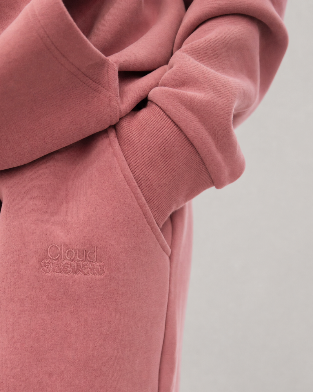 Cloud Eleven Sweatpants - Blush pink - image 03