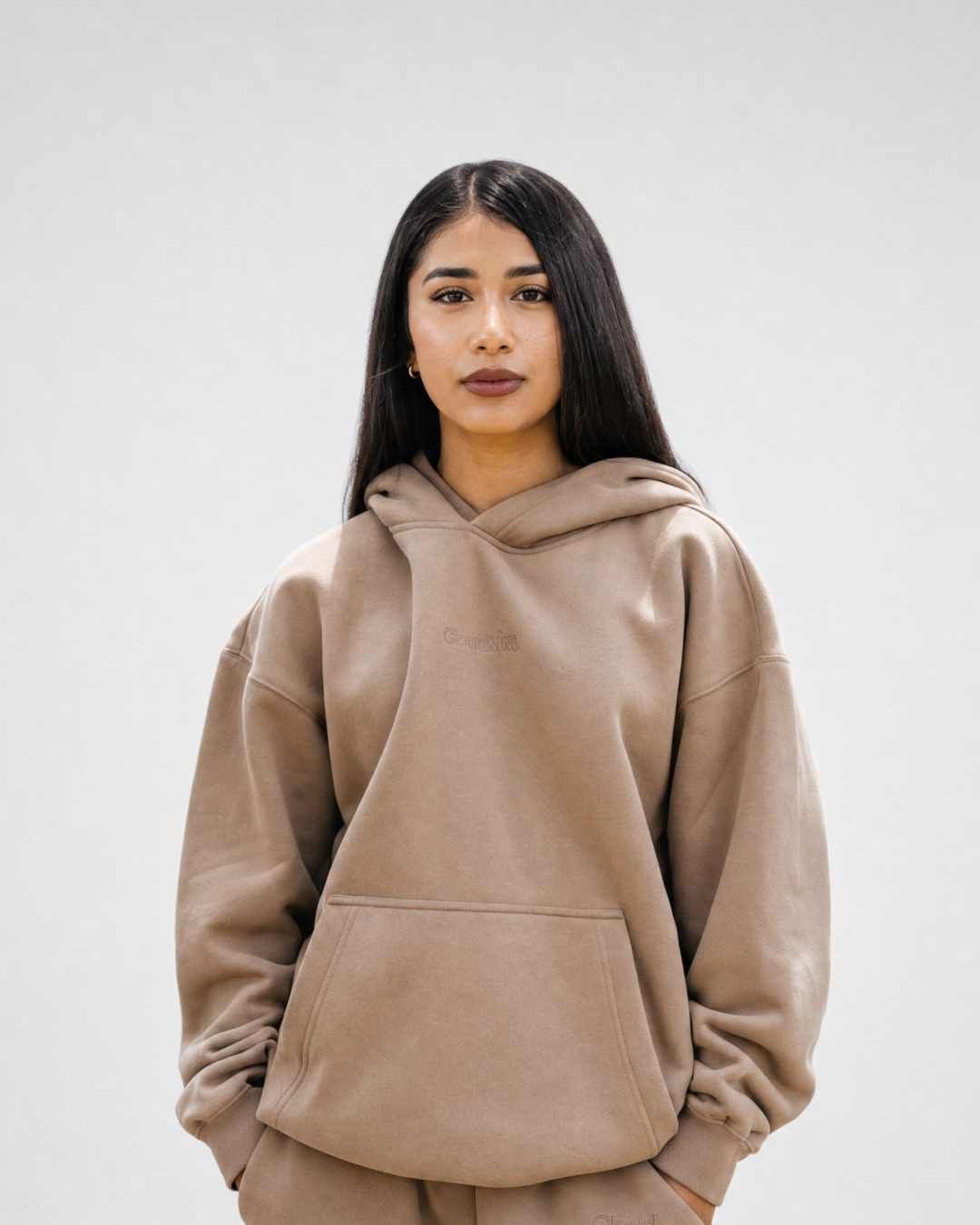 Grounding Hoodie Bark image 01