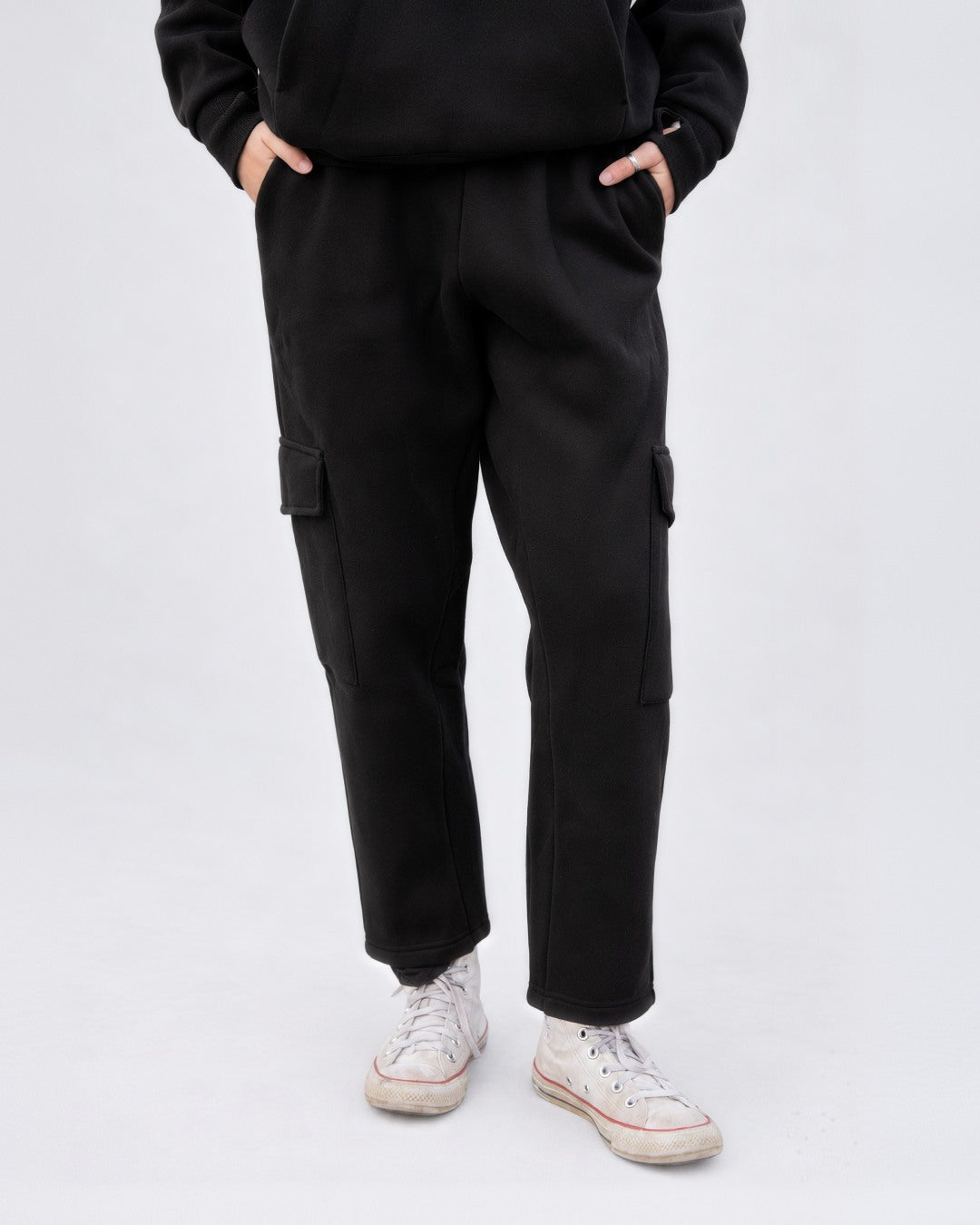 Essentials sweatpants in Black, gallery image 1