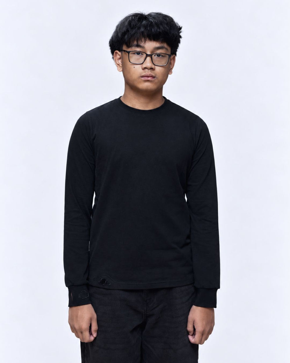 Black sensory kids long sleeve tee front