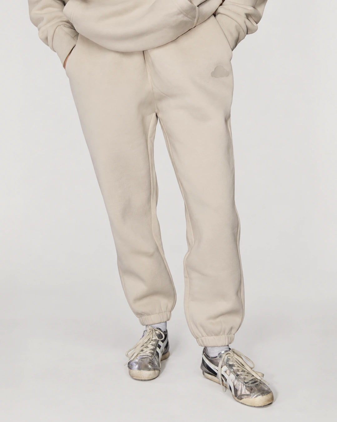 Soothe adult sweatpants in Pearl - Front view